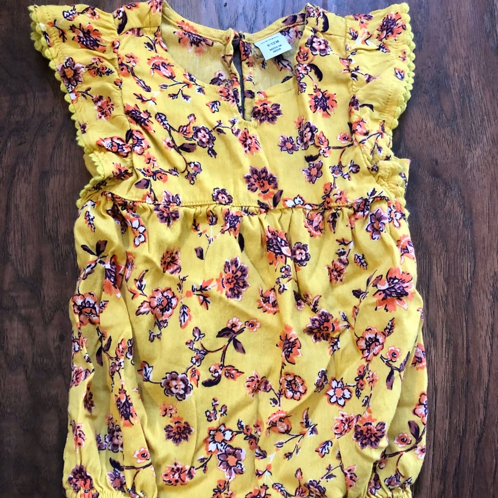 Old Navy Baby Romper/bubble